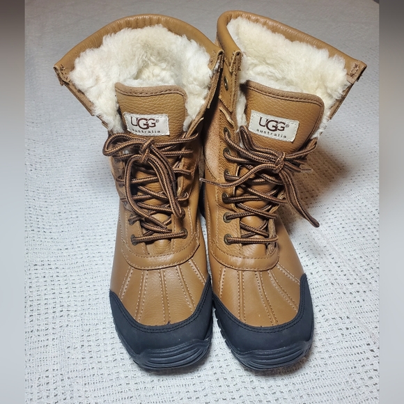 UGG Women's Adirondack II Winter Boot, Chestnut, Size 7 - Picture 4 of 10